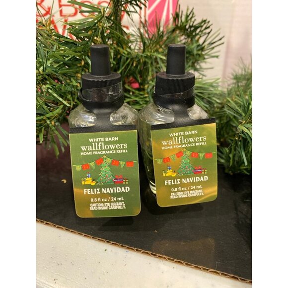 Bath & Body Works “Feliz Navidad” 2 New Holiday Wallflower Refills - Picture 1 of 5